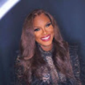 Meet your Posher, Latoya